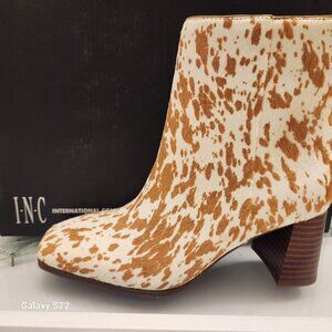 INC International Concepts Boots Dasha4 Calfhair White Brown Cow Women's 5.5M